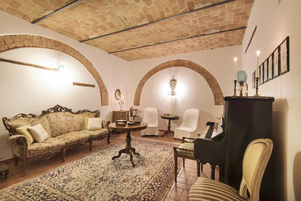 Agriturismo Albarossa Nizza Monferrato Luaran gambar