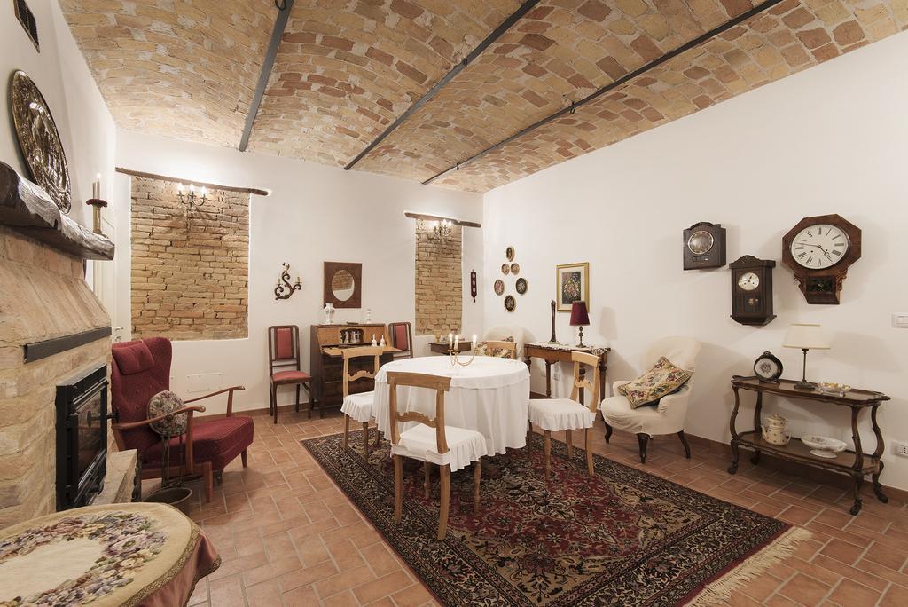 Agriturismo Albarossa Nizza Monferrato Luaran gambar
